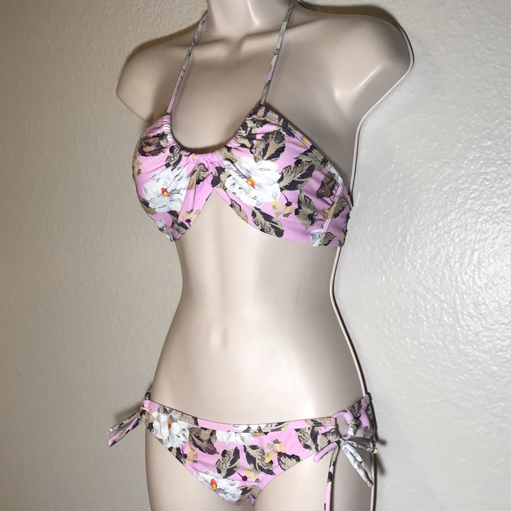 2 Chillies Swimwear Australia floral bikini US 6 - Picture 2 of 8